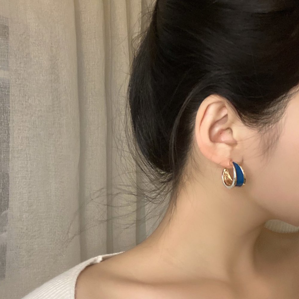 💙Blue Enamel Hoops Earrings - Picture 6 of 15